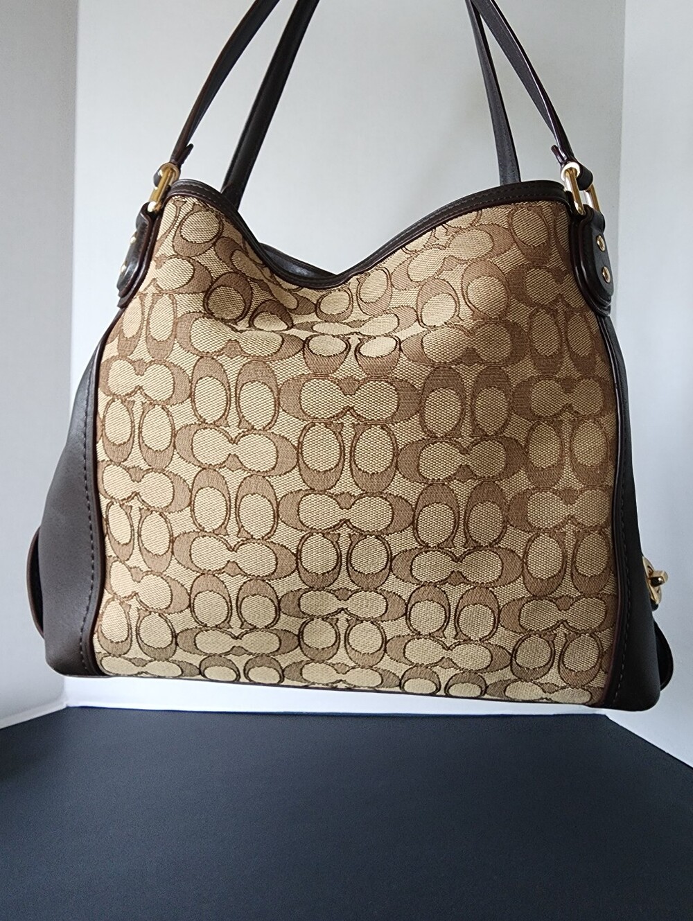 Coach Edie 31 & Matching Wallet, EUC, 2018/2019, $523 Mixed Retail - Picture 5 of 16